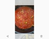 A picture of step 2 of Cheesy tomato pasta.