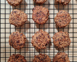 Foto del paso 4 de la receta: Galletas de avena y pasas 🍇 sin azúcares agregados ni balanza