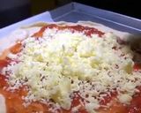 Foto langkah ke 5 dari resep THIN CRUST Pepperoni PIZZA 🍕.