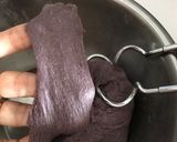 Foto langkah ke 2 dari resep Roti Sobek, tepung ketan item.