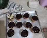 Foto langkah ke 2 dari resep Muffin Coklat Pisang Almond.