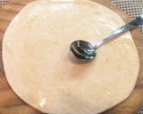 A picture of step 4 of Potato Paratha.
