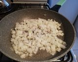 Foto del paso 1 de la receta: Salsa con carne y longaniza
