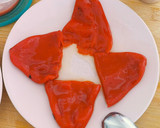 Foto del paso 1 de la receta: Pimientos rellenos de Carne con crema de los mismo Piquillos