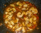 Foto langkah ke 3 dari resep Udang Jamur Tauco.