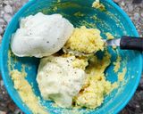 Foto del paso 2 de la receta: 🎅🏻 Huevos rellenos diferentes 🥚