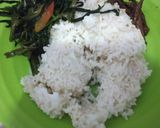 Foto langkah ke 5 dari resep Tumis kangkung sederhana.