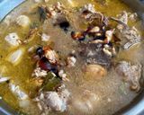 A picture of step 4 of Chicken Adobo.