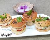 A picture of step 7 of Bagel Sandwich.