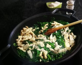 Foto del paso 10 de la receta: Pechuga de pollo con espinaca al limón sobre pasta- diet