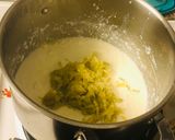 A picture of step 3 of Bottle gourd Kalakand.
