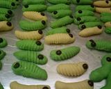 Foto langkah ke 6 dari resep Cookies ulat untuk lebaran.