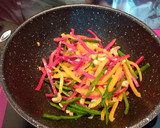 Foto del paso 2 de la receta: Wok de verduras y tallarines