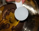 Foto langkah ke 2 dari resep Brownies Oven.