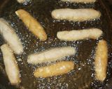 A picture of step 4 of Potato fingers.