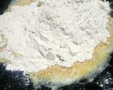 A picture of step 1 of Wheat Flour Halwa.