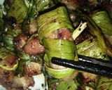 Hình bước làm 6 của món Sườn cuộn lá dứa