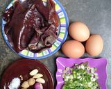 Foto langkah ke 1 dari resep Omelet Jamur Kuping.