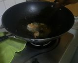 A picture of step 6 of Cream based pasta (Melayu style lol).