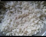 A picture of step 1 of Kanda Poha.