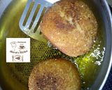 A picture of step 14 of Egg roll.