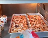 Foto langkah ke 8 dari resep Bolu Pisang Kismis Keju.