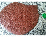 Foto del paso 6 de la receta: Galletas de chocolate (cookies de la Minnie) 🐭