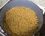 Foto del paso 4 de la receta: Garbanzos con bacalao
