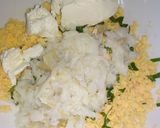 Foto del paso 2 de la receta Huevos tintados rellenos de bacalao y queso