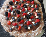Foto del paso 7 de la receta: Pizza de chocolate y frutas del bosque