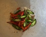 Foto langkah ke 2 dari resep Garang Asem Ayam Simple.