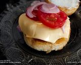 A picture of step 4 of Sabudana tikki double cheeseburger.