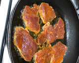 Foto del paso 8 de la receta: Solomillo de cerdo ibérico adobado con puré de patatas