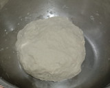 Foto langkah ke 3 dari resep Pizza Roll.