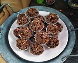 Foto langkah ke 3 dari resep Choco Cornflakes.