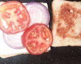 ब्रेड चीज़ सैंडविच(bread cheese sandwich recipe in hindi) रेसिपी चरण 2 फोटो