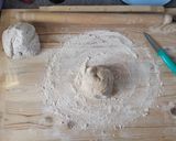 Részben teljes kiőrlésű magvas kifli recept fázis 3 fotója