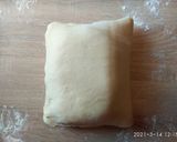 Vajas levelestészta recept fázis 7 fotója