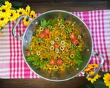 A picture of step 10 of Kisir (Turkish Salad).