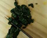 Foto del paso 2 de la receta: Vinagreta de albahaca 🌱 Aliño de albahaca 🌱