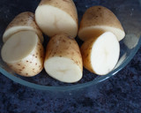 Foto del paso 1 de la receta: Patatas para guarnición en microondas