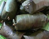 Foto langkah ke 5 dari resep Lemper isi srondeng.