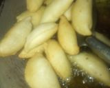 गुजिया (Gujiya recipe in hindi) रेसिपी चरण 5 फोटो