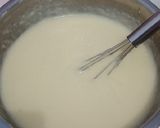 Foto langkah ke 2 dari resep Cassava pudding saus coklat.