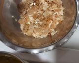 A picture of step 1 of Khakhra Papad mix chewdo.