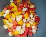 Foto langkah ke 1 dari resep Salad Buah Tanpa Yogurt.