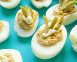 Foto del paso 5 de la receta: Huevos rellenos de Hilda