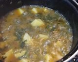 A picture of step 5 of Palak Aloo ki bhujiya.