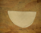 Foto del paso 7 de la receta: Dobladitas rellenas con queso 🧀 y sin queso