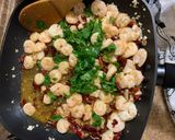 Foto del paso 3 de la receta: Camarones con ajo y chile del árbol
